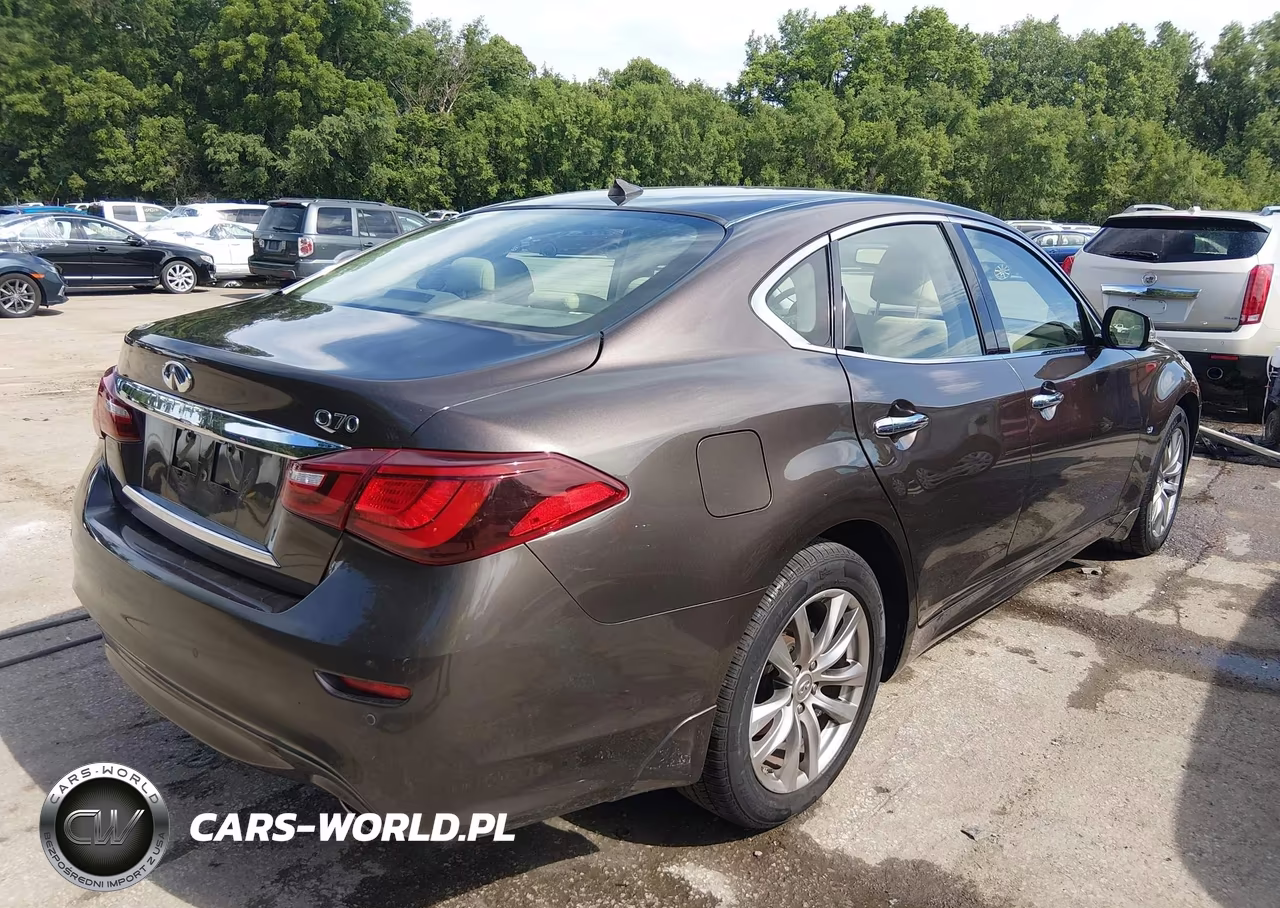 2015 Infiniti Q70 3.7 VIN:JN1BY1AP6FM541108 - 4