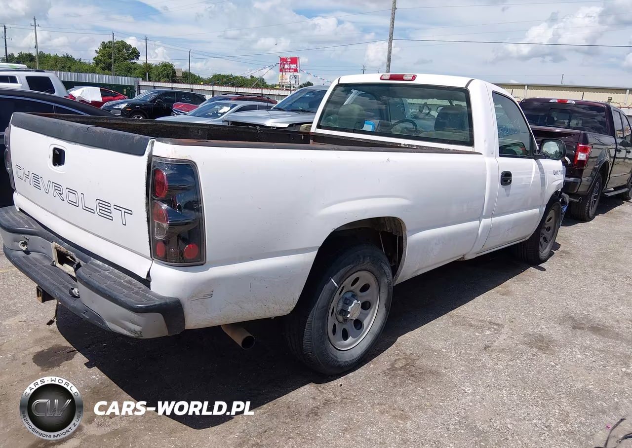 2005 Chevrolet Silverado 1500 Work Truck VIN:1GCEC14X15Z113050 - 4