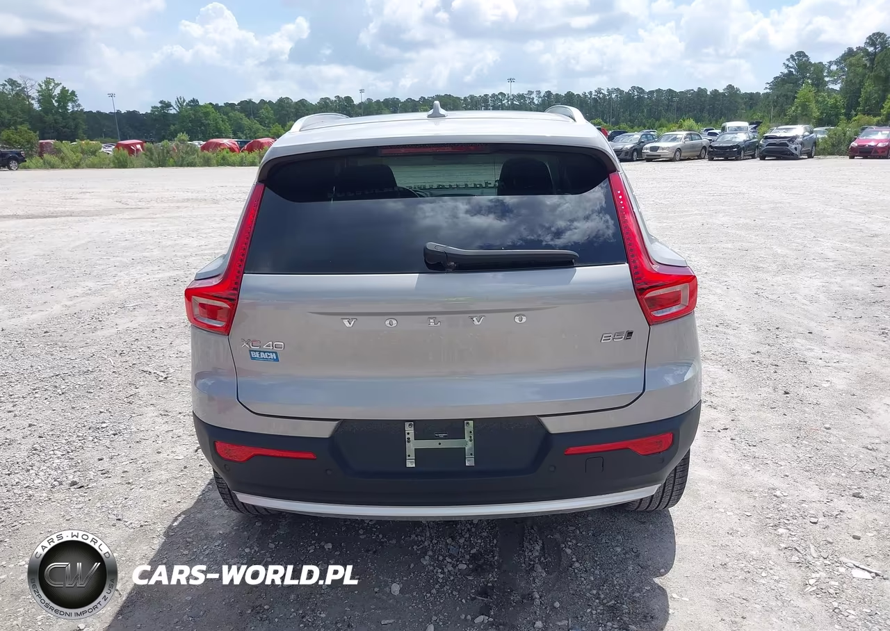 2025 Volvo Xc40 B5 Ultra Bright Theme VIN:YV4L12UF6S2597616 - 16