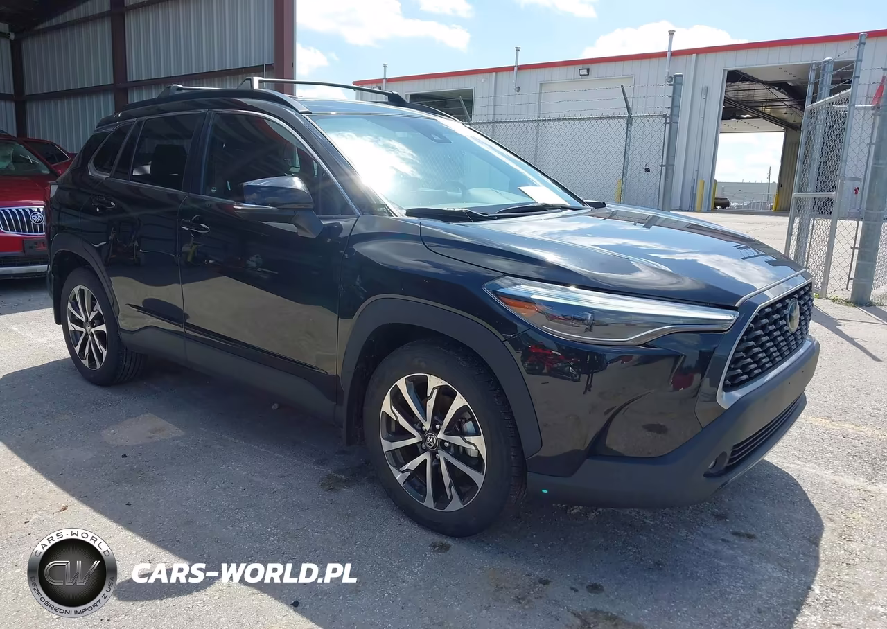 2022 Toyota Corolla Cross Xle – zdjęcie 1 z 16