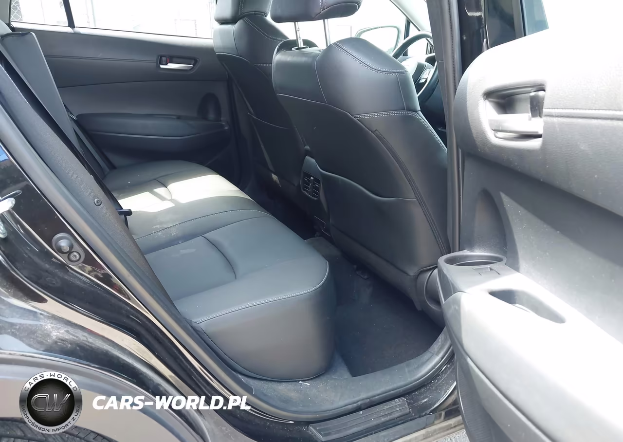 2022 Toyota Corolla Cross Xle VIN:7MUDAABG3NV004553 - 8
