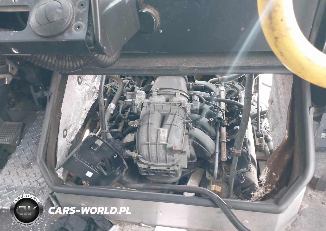 2018 Ford F-59 Commercial Stripped VIN:1F65F5KY7J0A18729 - 13
