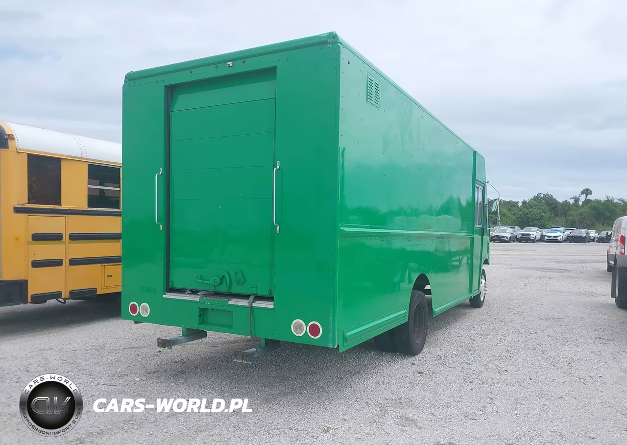 2018 Ford F-59 Commercial Stripped VIN:1F65F5KY7J0A18729 - 4