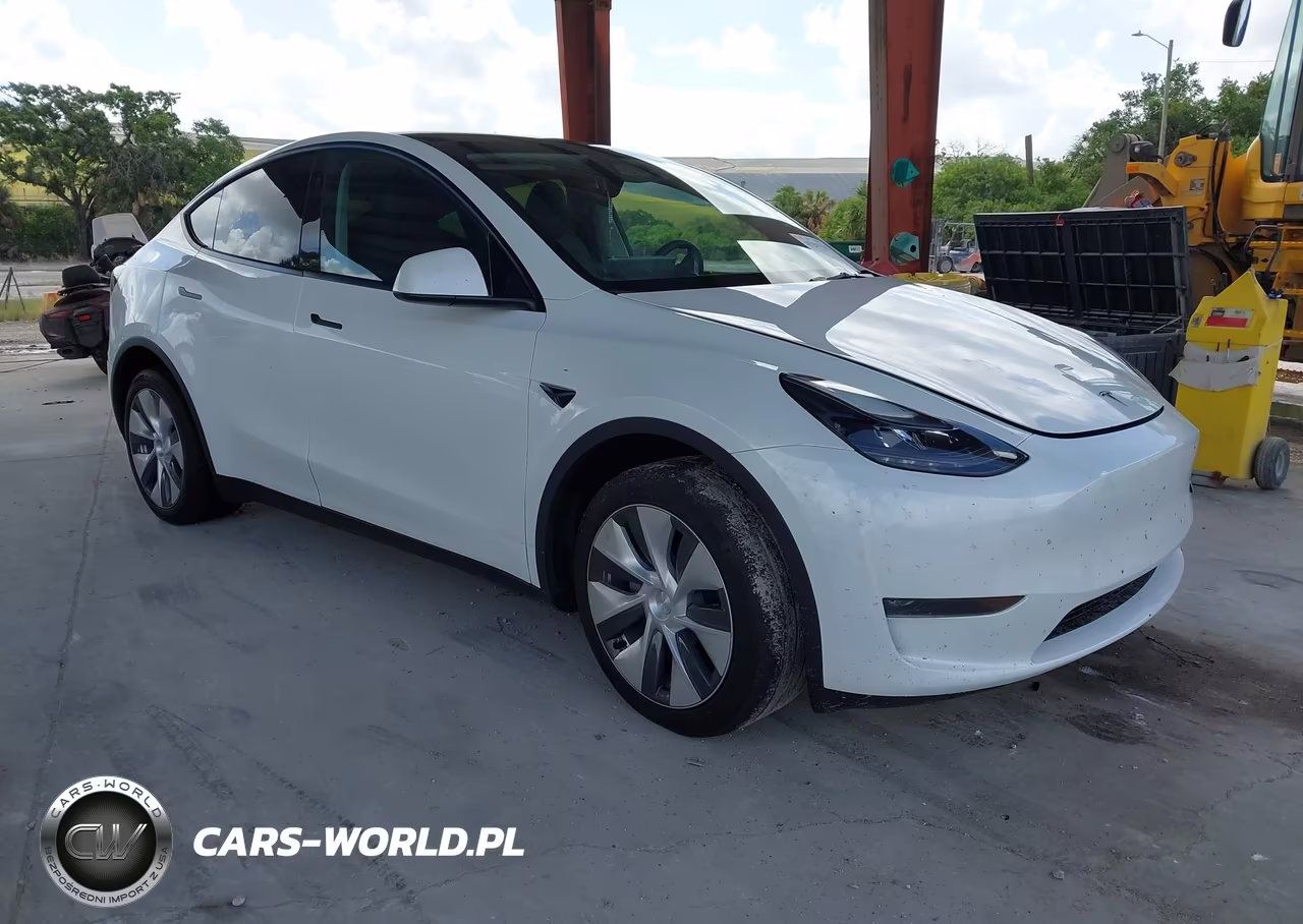 2023 Tesla Model Y Awd-Long Range Dual Motor All-Wheel Drive – zdjęcie 1 z 15