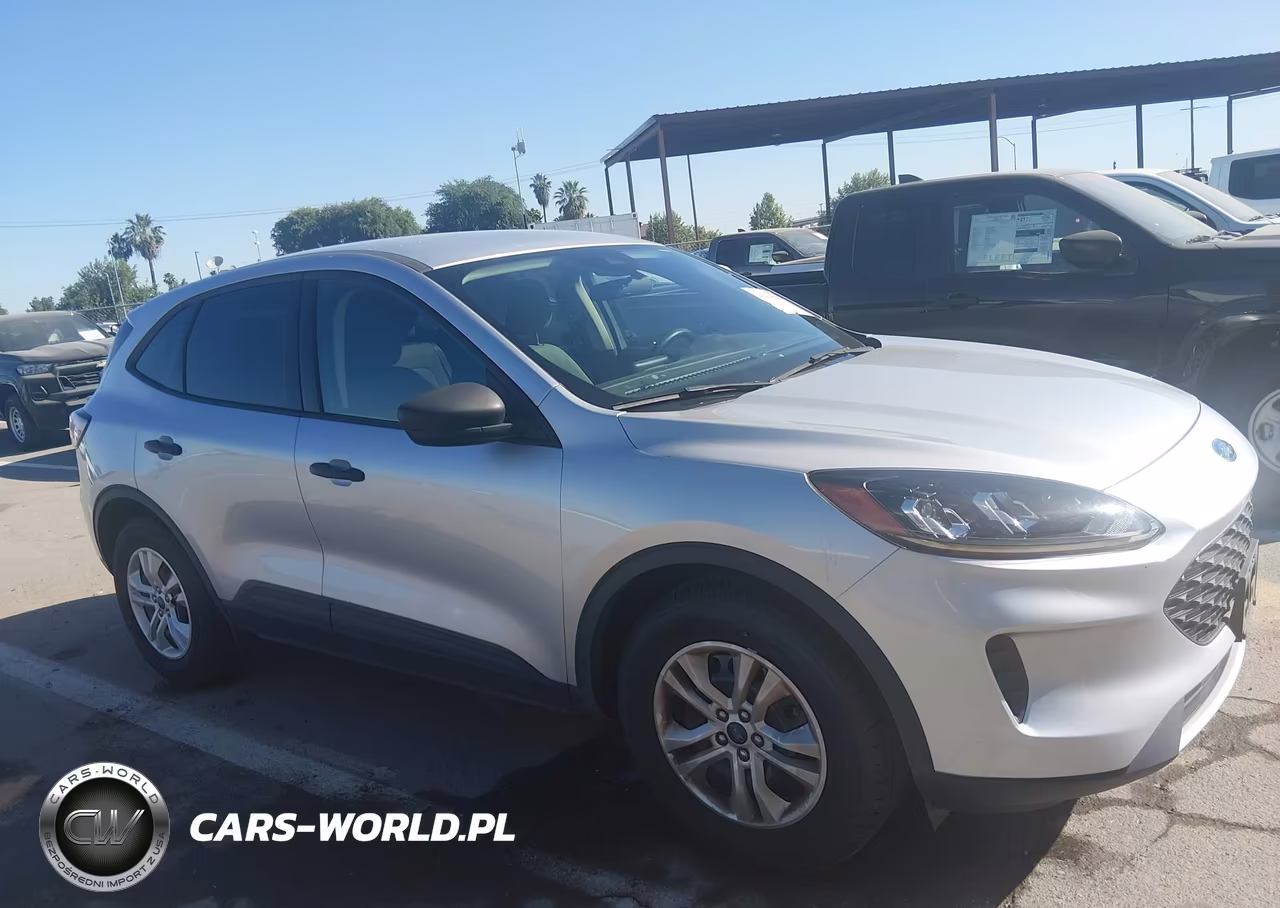2020 Ford Escape S VIN:1FMCU9F64LUC08263 - 18
