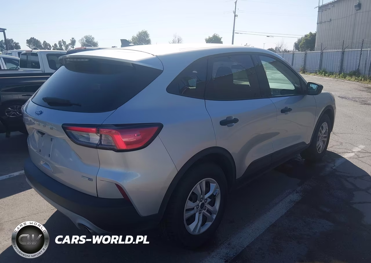 2020 Ford Escape S VIN:1FMCU9F64LUC08263 - 4