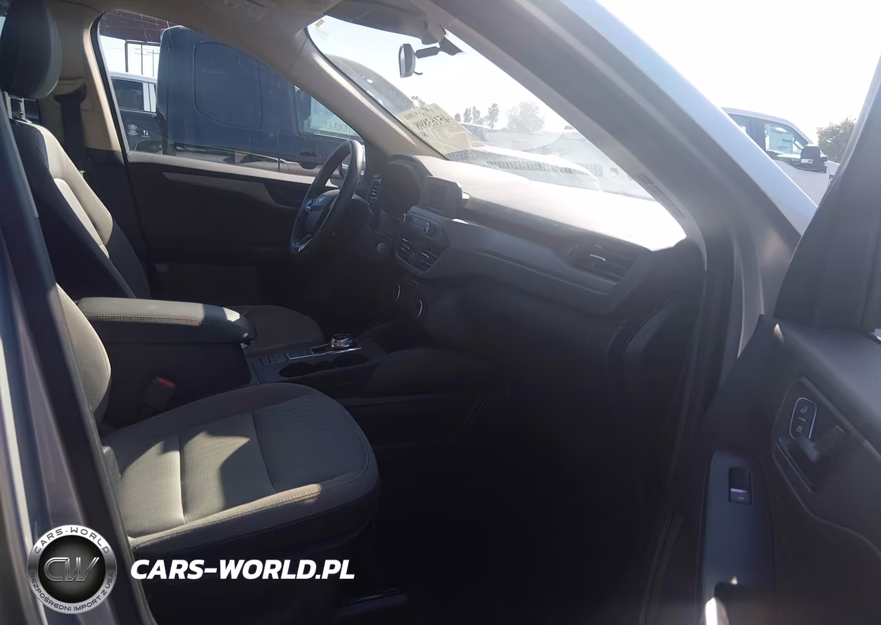 2020 Ford Escape S VIN:1FMCU9F64LUC08263 - 5
