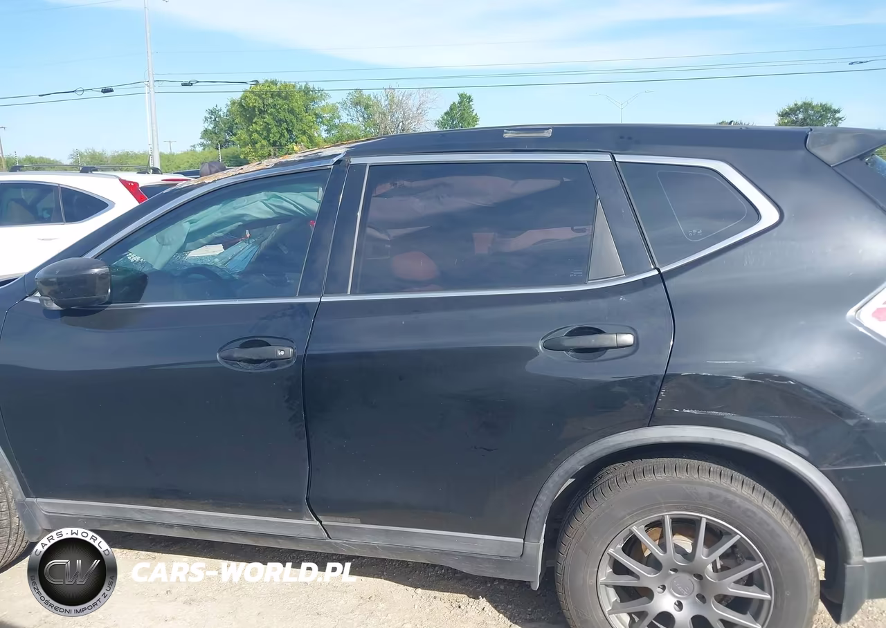 2016 Nissan Rogue S VIN:KNMAT2MTXGP664075 - 13