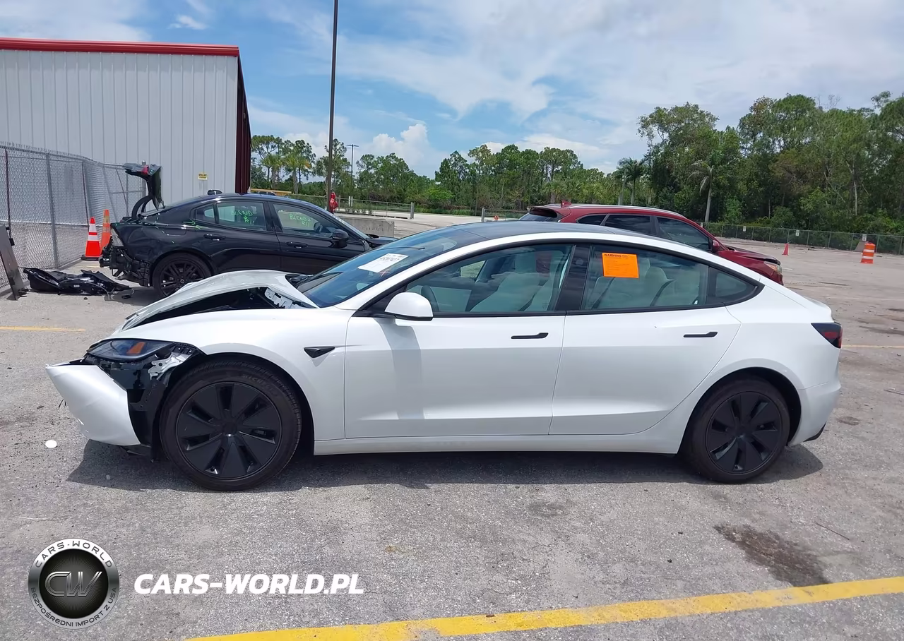 2026 Tesla Model 3 Premium Rear-Wheel Drive-Rear-Wheel Drive VIN:5YJ3E1EA2TF173305 - 13