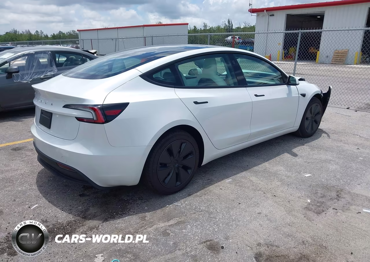 2026 Tesla Model 3 Premium Rear-Wheel Drive-Rear-Wheel Drive VIN:5YJ3E1EA2TF173305 - 4