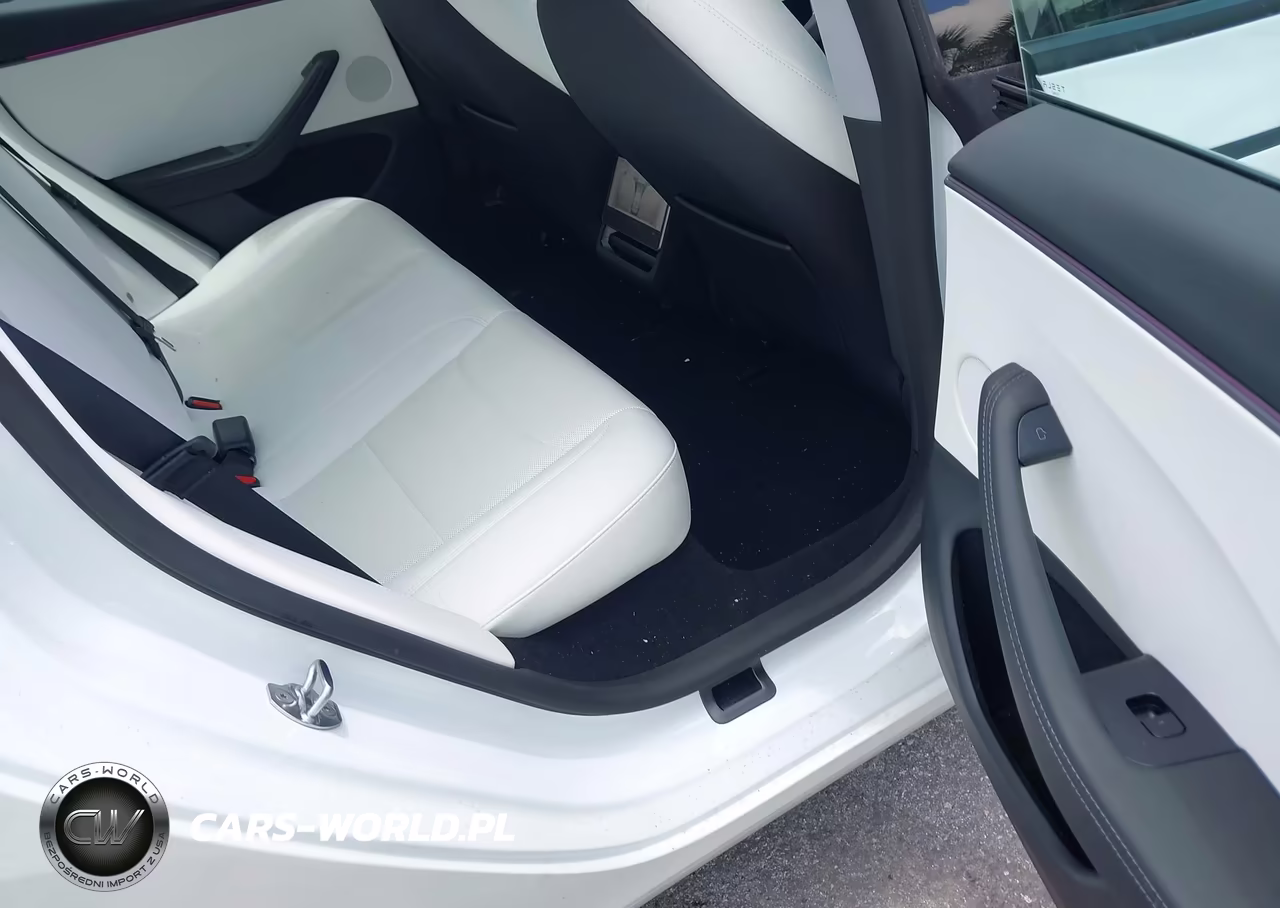 2026 Tesla Model 3 Premium Rear-Wheel Drive-Rear-Wheel Drive VIN:5YJ3E1EA2TF173305 - 8