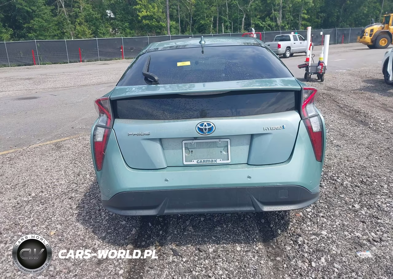 2018 Toyota Prius Three Touring VIN:JTDKARFU2J3068532 - 17