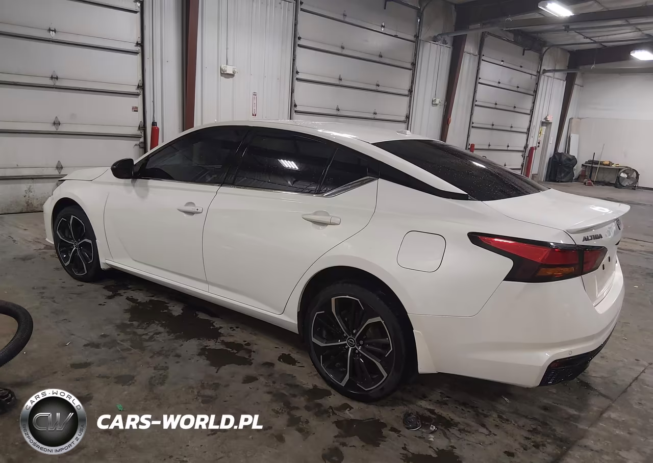 2023 Nissan Altima Sr Intelligent Awd VIN:1N4BL4CW5PN325009 - 3