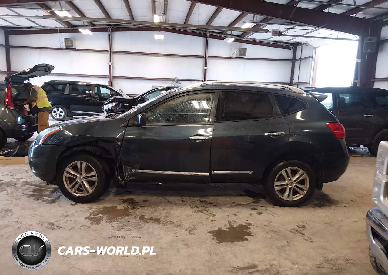 2015 Nissan Rogue Select S VIN:JN8AS5MV8FW750726 - 15