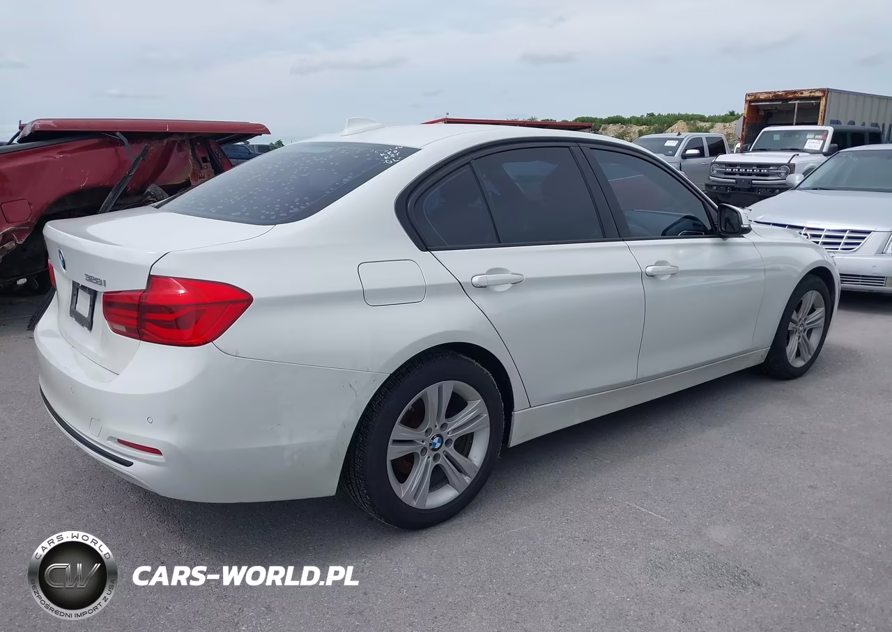 2016 BMW 3 Series 328I VIN:WBA8E9C52GK604113 - 4