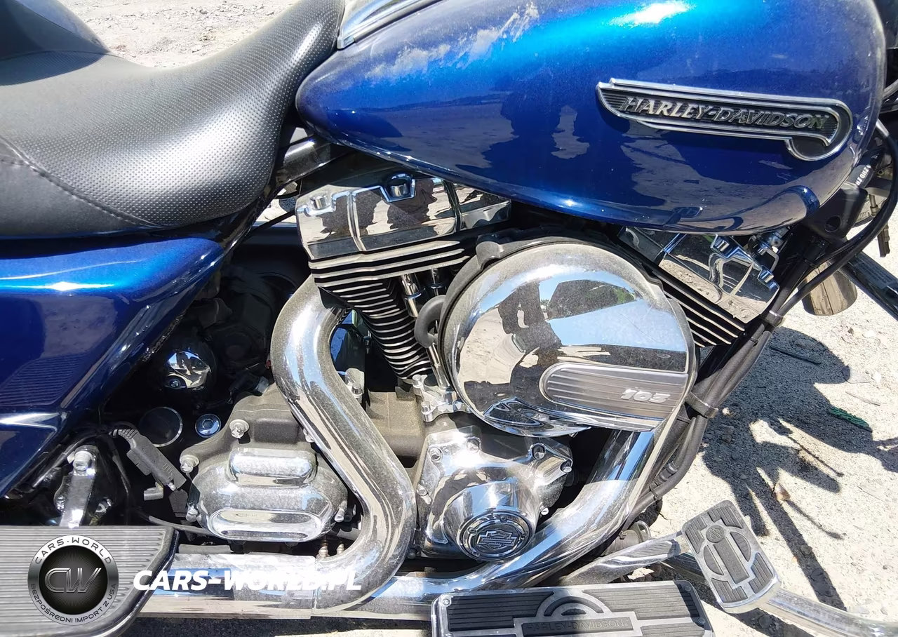 2015 Harley-Davidson Flrt Free Wheeler VIN:1HD1MCM12FB857123 - 8