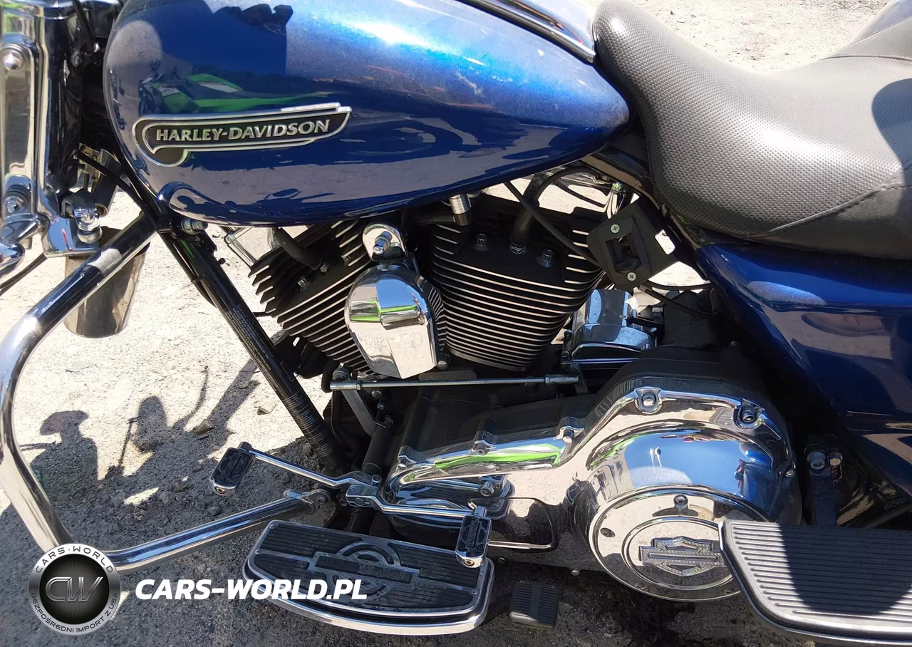 2015 Harley-Davidson Flrt Free Wheeler VIN:1HD1MCM12FB857123 - 9