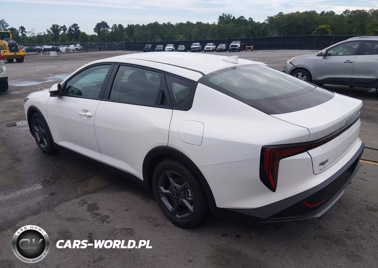 2026 Kia K4 Lxs VIN:3KPFT4DEXTE318668 - 3