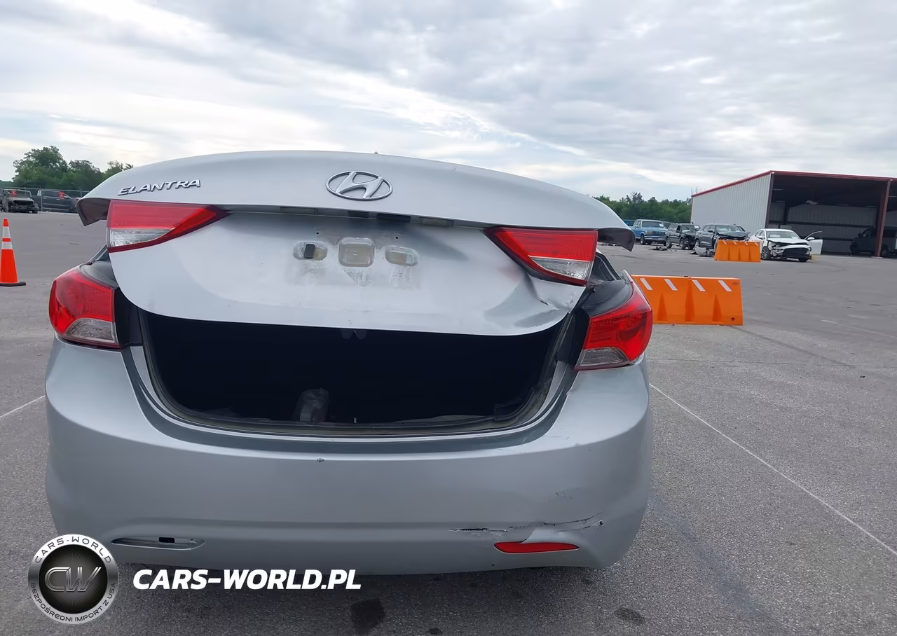 2013 Hyundai Elantra Gls VIN:5NPDH4AEXDH315621 - 6