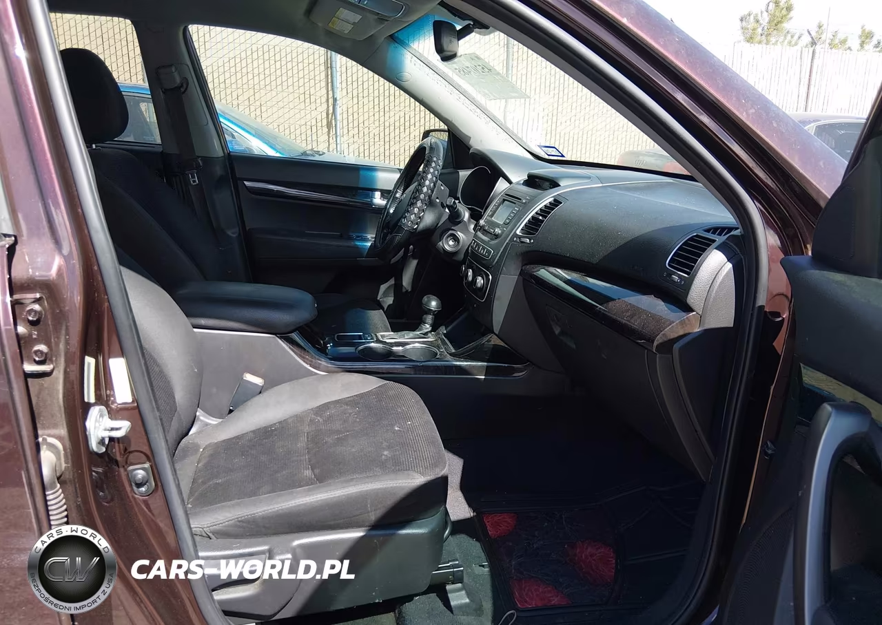 2015 Kia Sorento Lx VIN:5XYKT4A6XFG635448 - 5