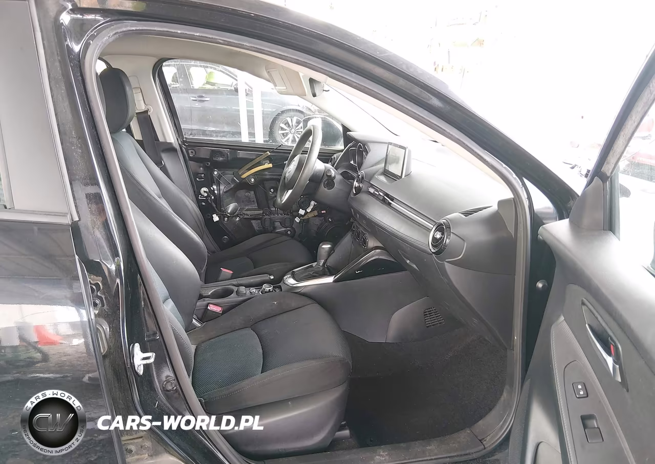 2016 Scion Ia VIN:3MYDLBZVXGY106444 - 5
