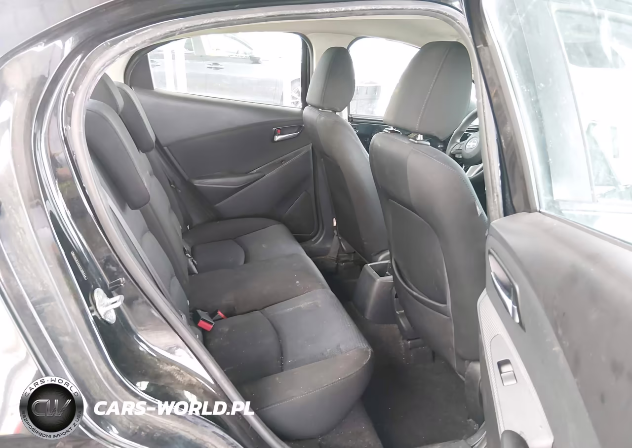 2016 Scion Ia VIN:3MYDLBZVXGY106444 - 8