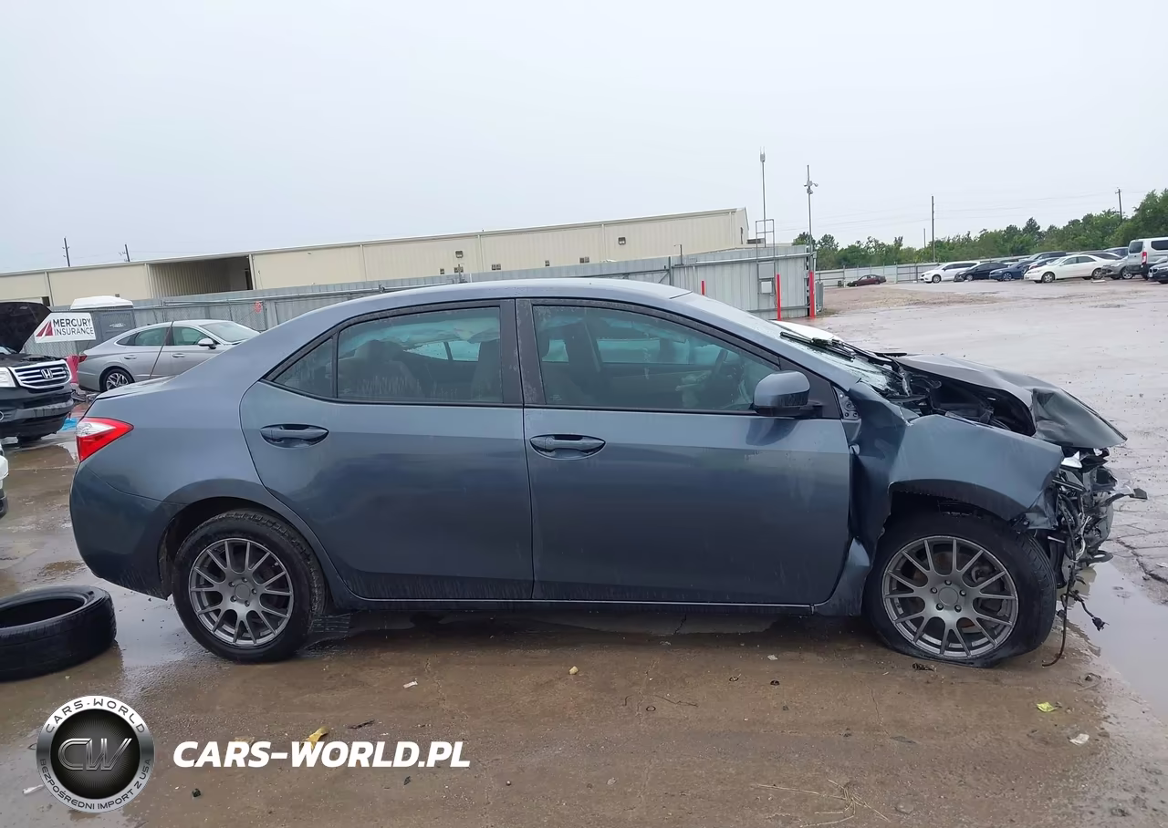 2016 Toyota Corolla Le VIN:5YFBURHE7GP448298 - 14