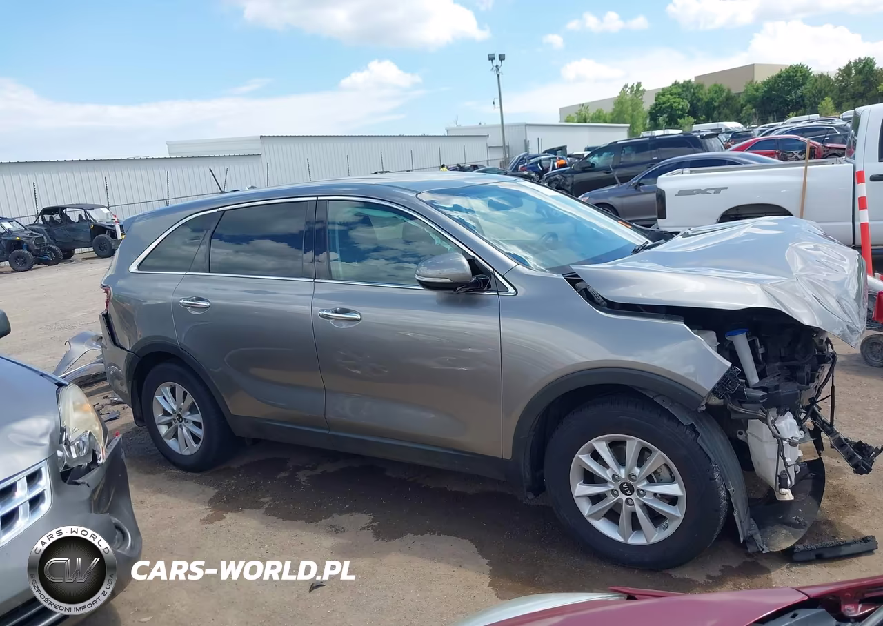 2019 Kia Sorento 2.4L Lx VIN:5XYPG4A34KG516420 - 14