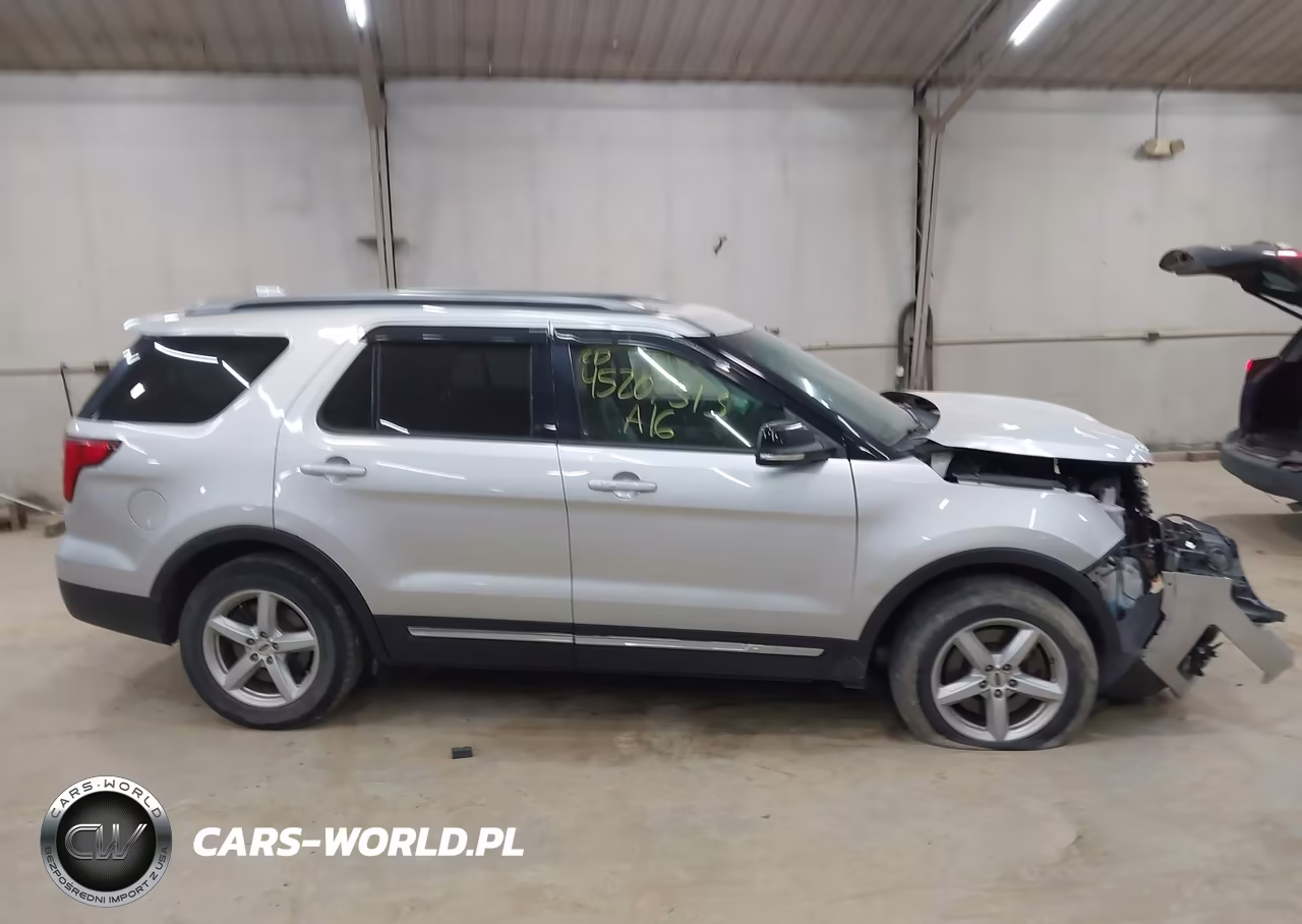 2016 Ford Explorer Xlt VIN:1FM5K8DH4GGC79786 - 13