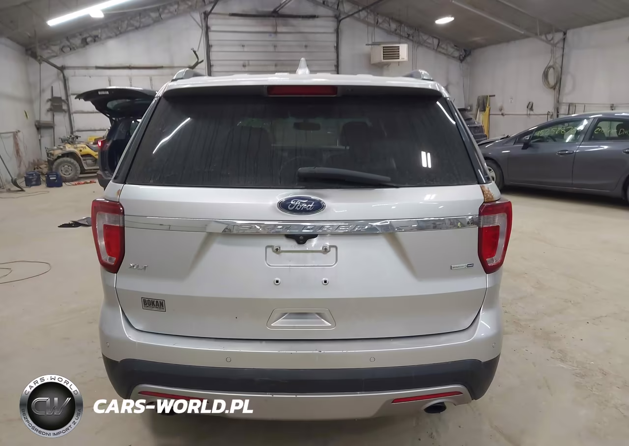 2016 Ford Explorer Xlt VIN:1FM5K8DH4GGC79786 - 16