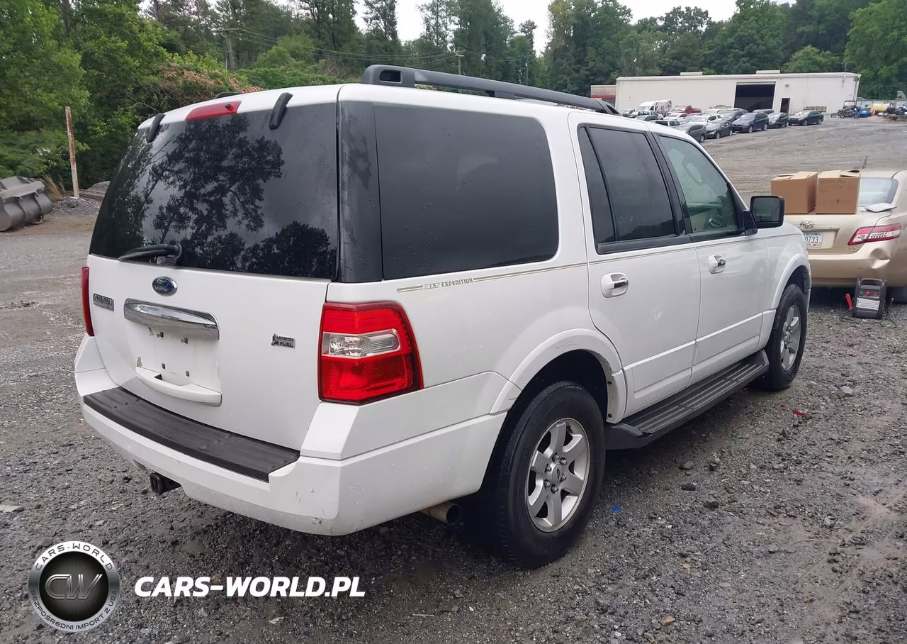 2009 Ford Expedition Xlt VIN:1FMFU15579LA04224 - 4
