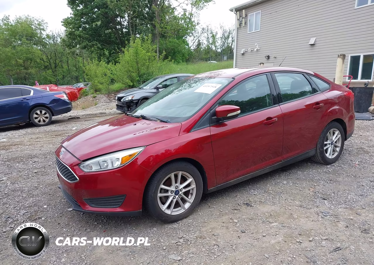 2015 Ford Focus Se VIN:1FADP3F21FL200440 - 2