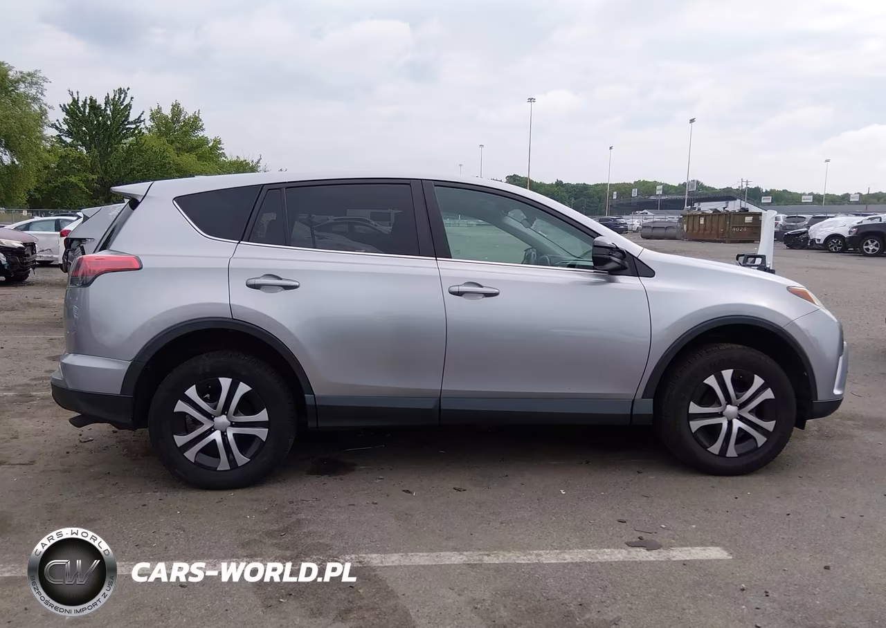 2017 Toyota Rav4 Le VIN:2T3BFREV5HW632483 - 13
