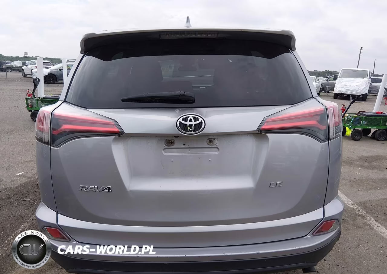 2017 Toyota Rav4 Le VIN:2T3BFREV5HW632483 - 16