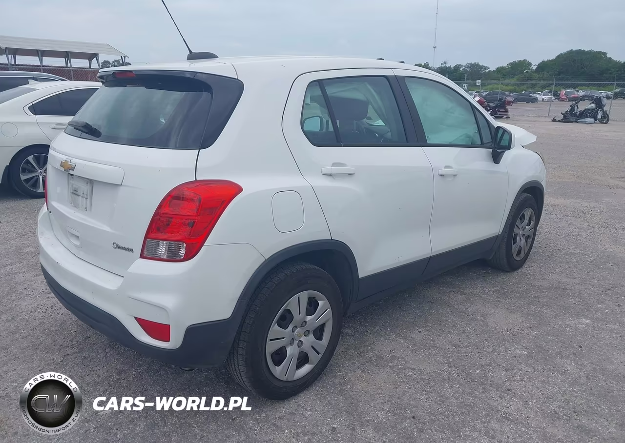 2017 Chevrolet Trax Ls VIN:KL7CJKSB6HB171336 - 4