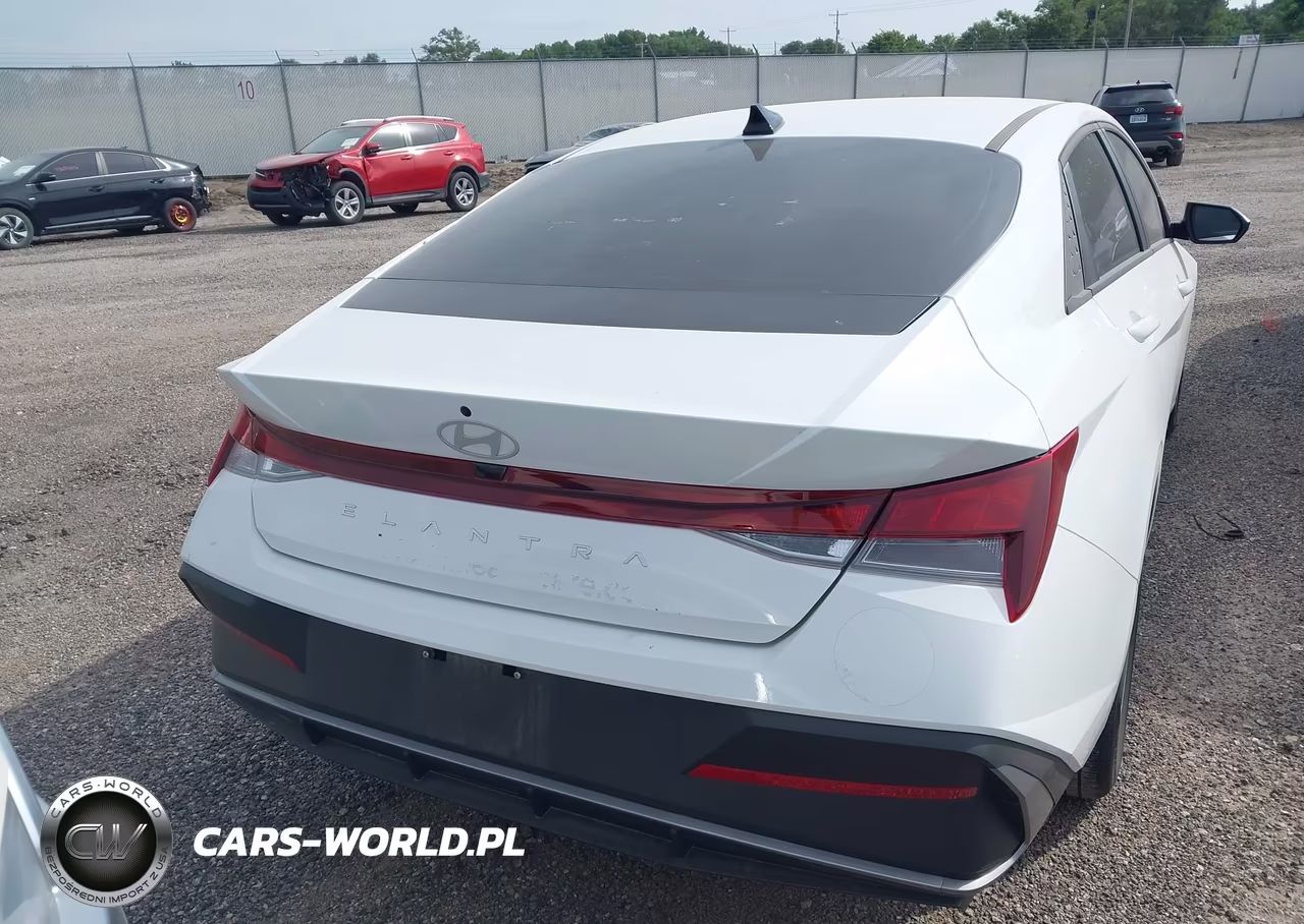 2025 Hyundai Elantra Se VIN:KMHLL4DGXSU044047 - 16