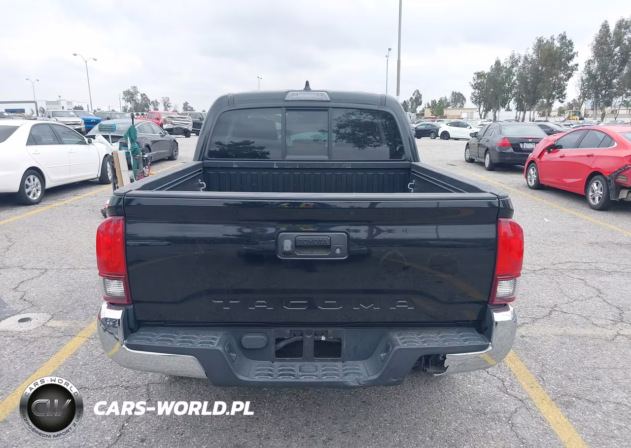 2020 Toyota Tacoma Sr5 VIN:5TFAX5GN2LX183945 - 17