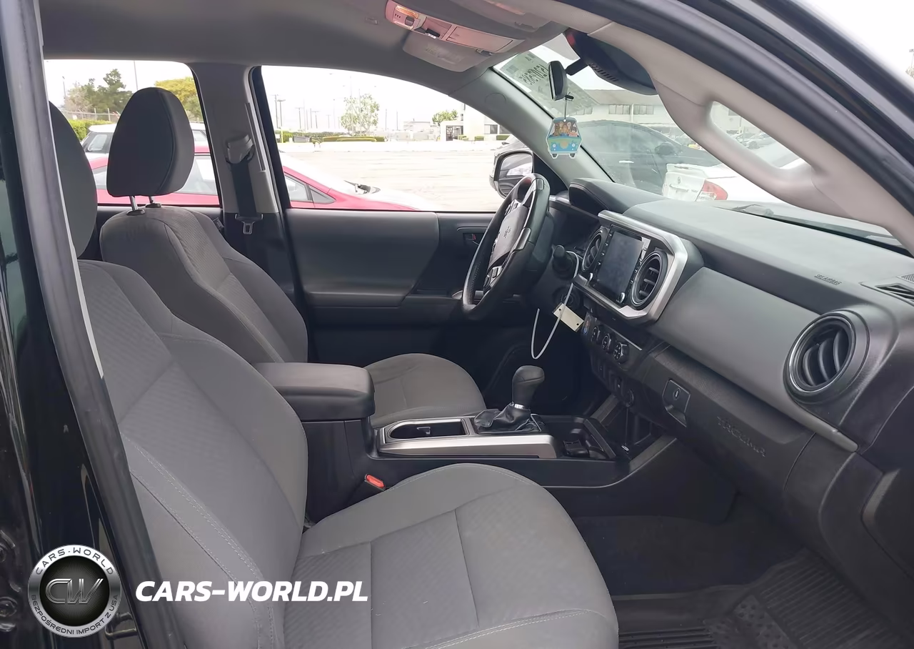 2020 Toyota Tacoma Sr5 VIN:5TFAX5GN2LX183945 - 5