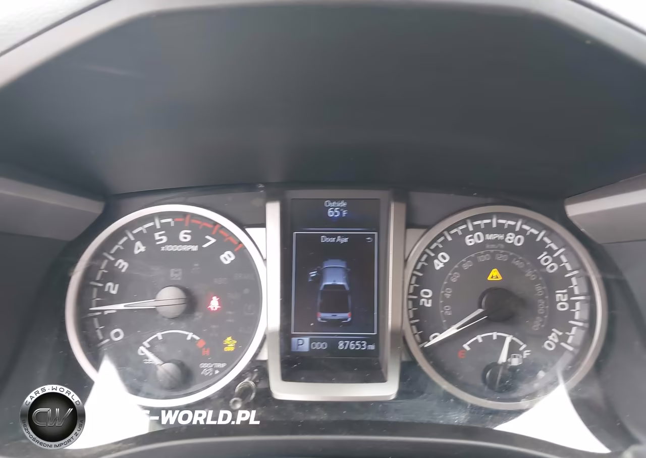 2020 Toyota Tacoma Sr5 VIN:5TFAX5GN2LX183945 - 7