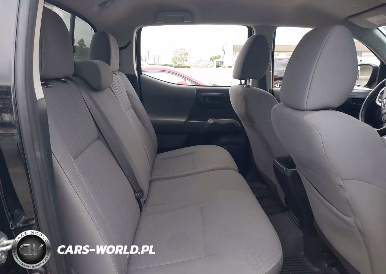 2020 Toyota Tacoma Sr5 VIN:5TFAX5GN2LX183945 - 8
