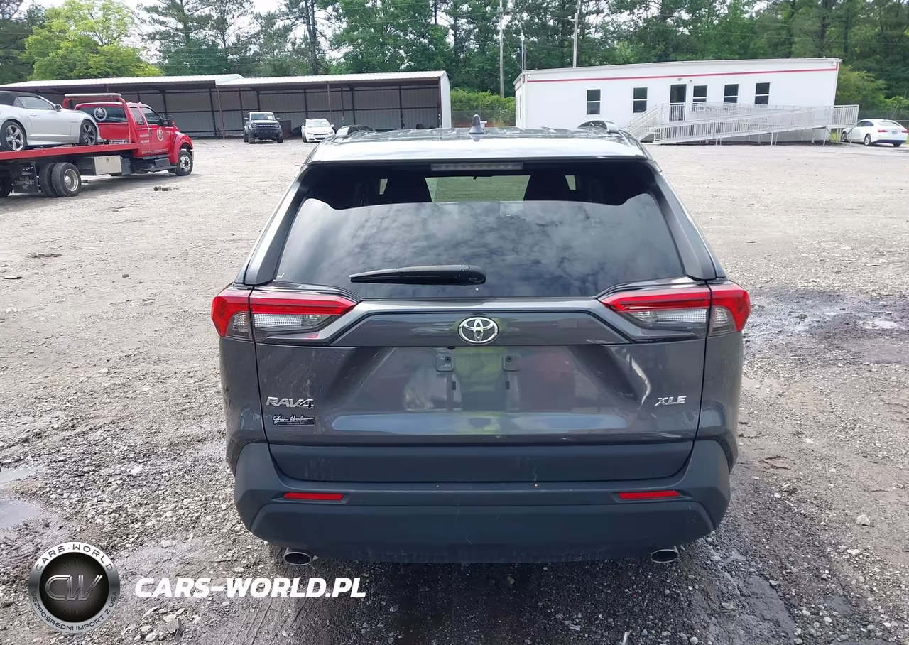 2021 Toyota Rav4 Xle VIN:2T3W1RFV0MW108831 - 17