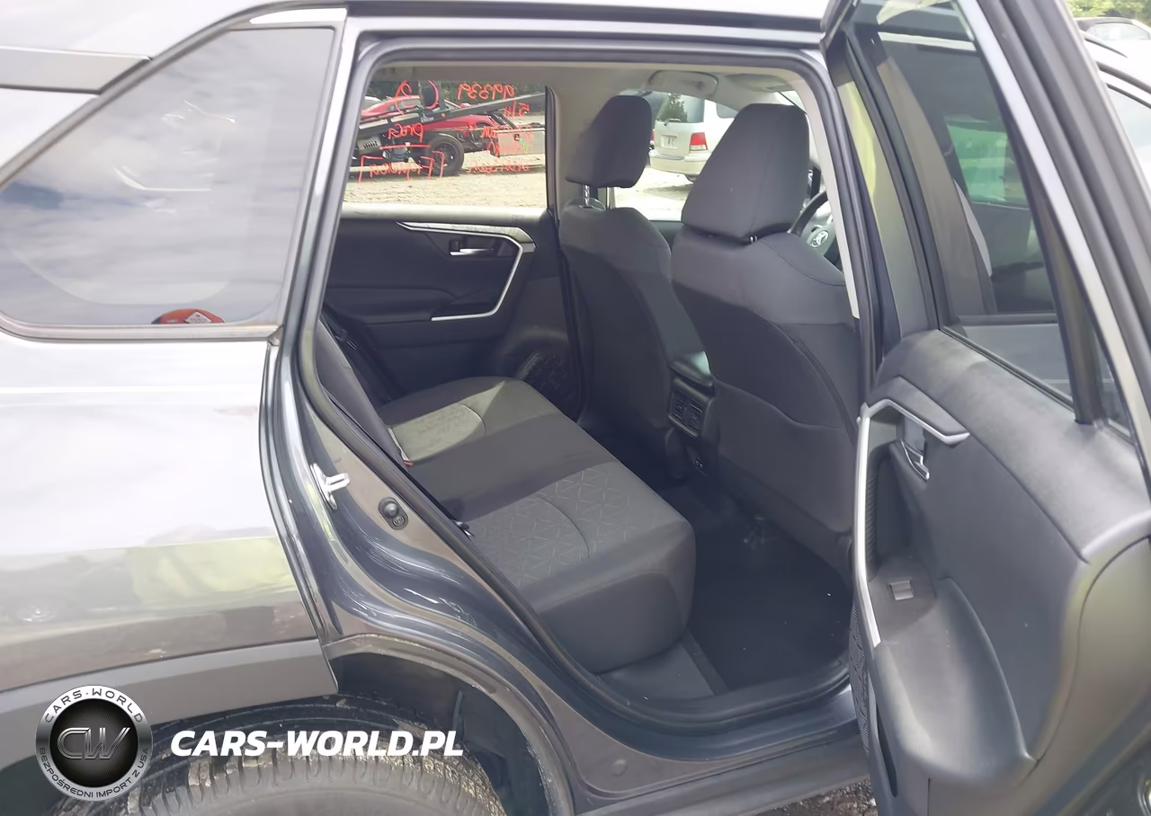 2021 Toyota Rav4 Xle VIN:2T3W1RFV0MW108831 - 8