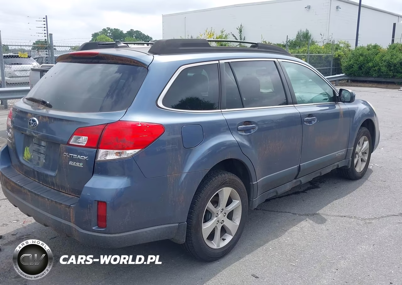 2014 Subaru Outback 2.5I Limited VIN:4S4BRBLC4E3214183 - 4