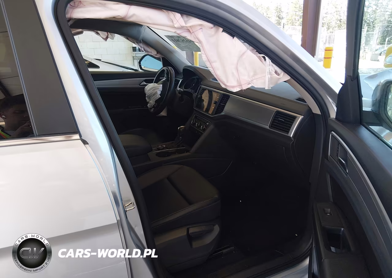 2018 Volkswagen Atlas 3.6L V6 Se VIN:1V2KR2CAXJC574330 - 5