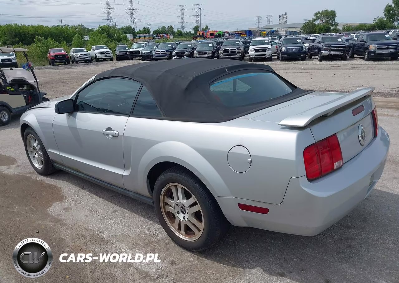 2007 Ford Mustang V6 Deluxe-V6 Premium VIN:1ZVFT84N575338364 - 3