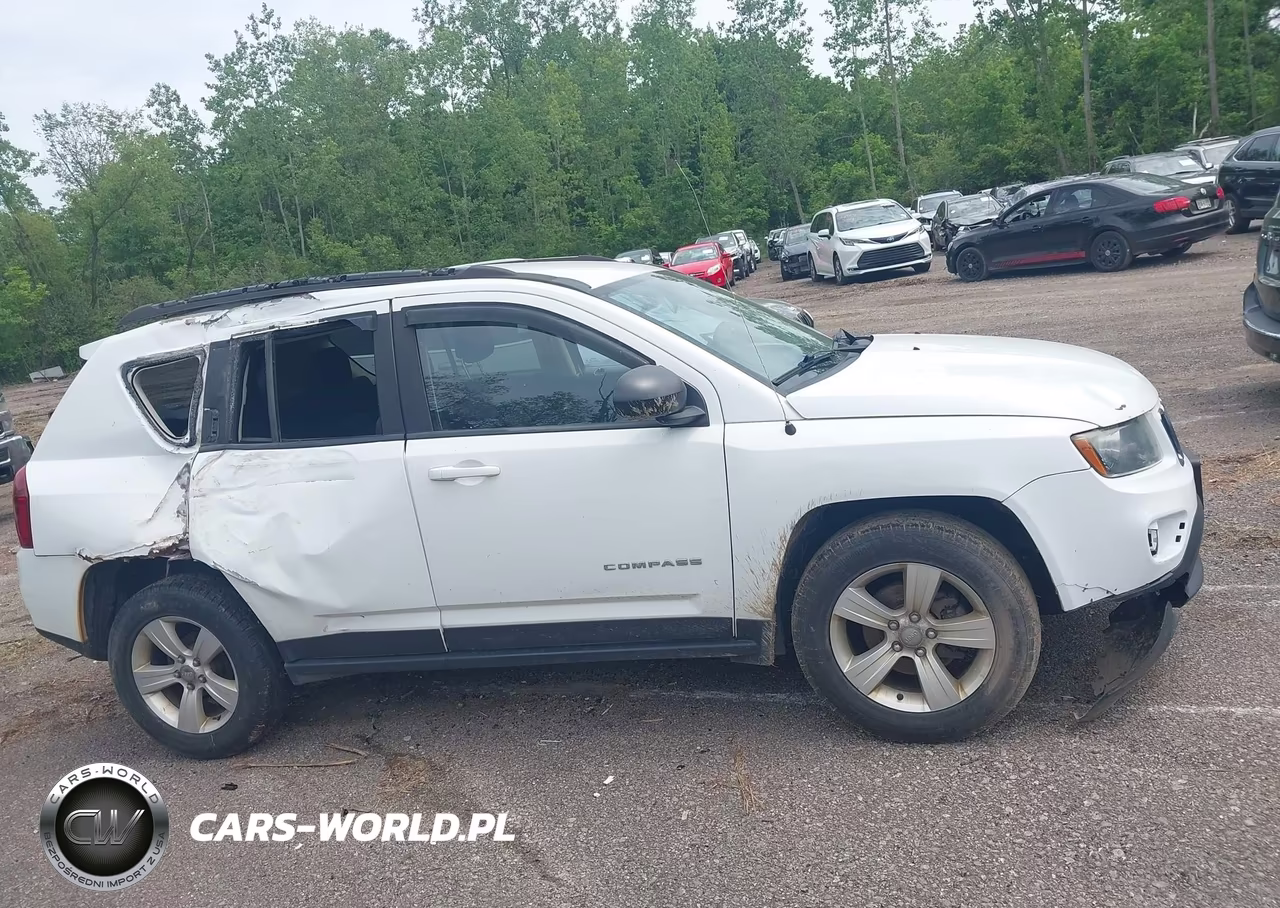 2014 Jeep Compass Sport VIN:1C4NJDBB3ED567876 - 13