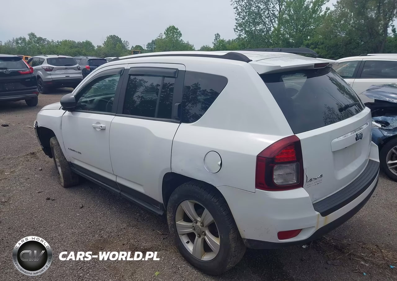 2014 Jeep Compass Sport VIN:1C4NJDBB3ED567876 - 3