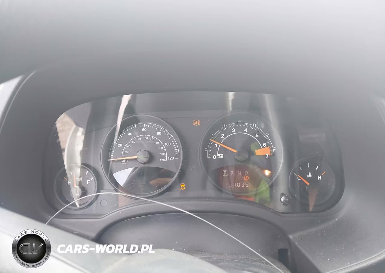 2014 Jeep Compass Sport VIN:1C4NJDBB3ED567876 - 7