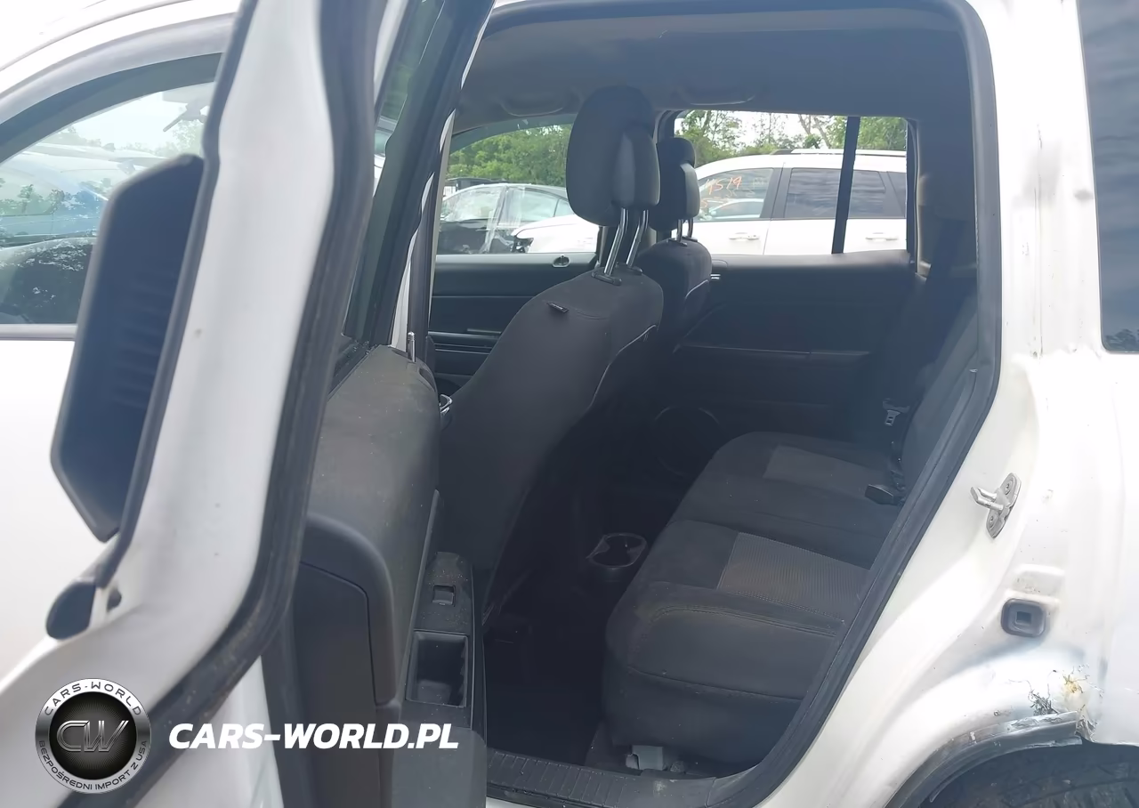 2014 Jeep Compass Sport VIN:1C4NJDBB3ED567876 - 8