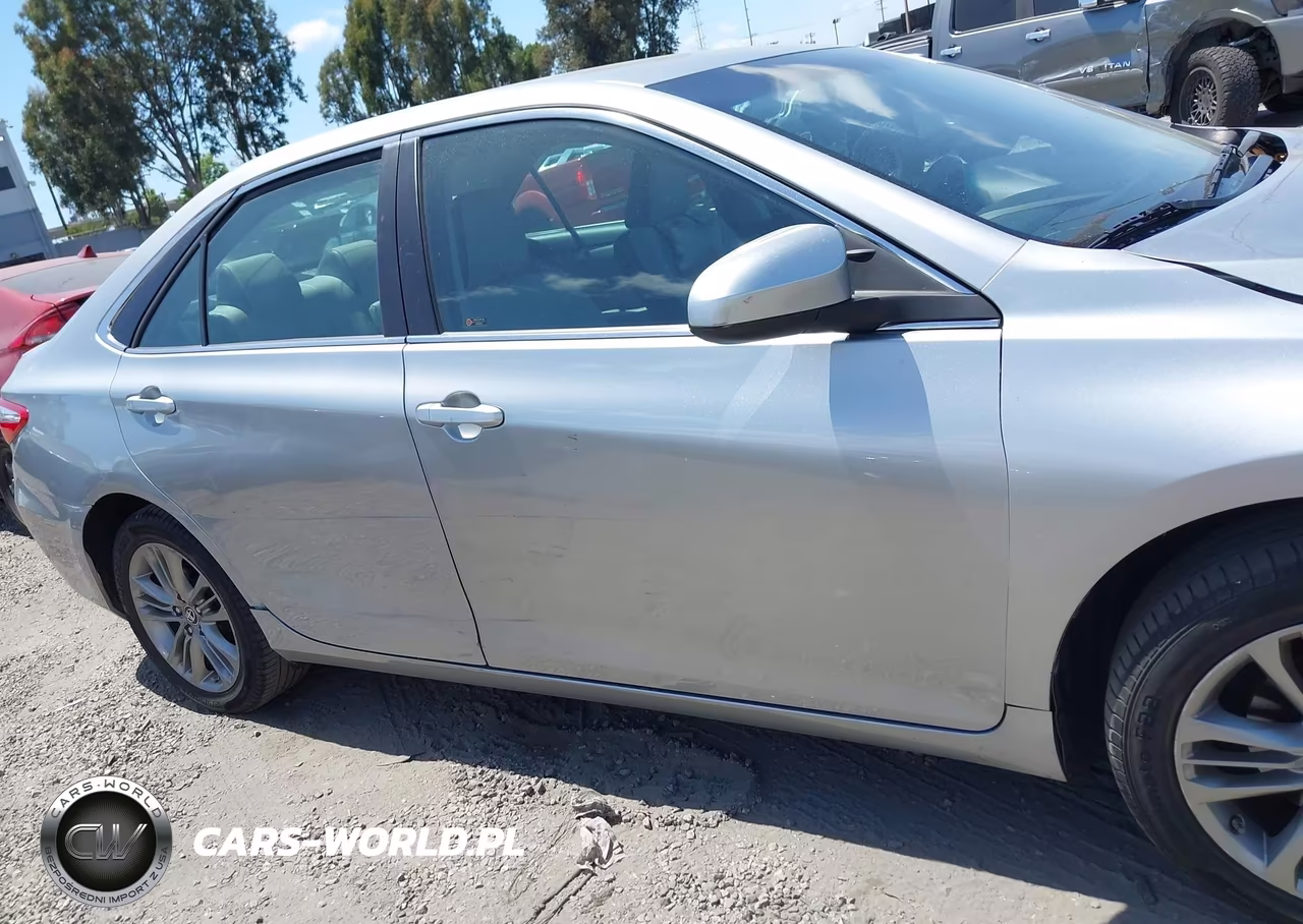 2016 Toyota Camry Se VIN:4T1BF1FK2GU185351 - 13